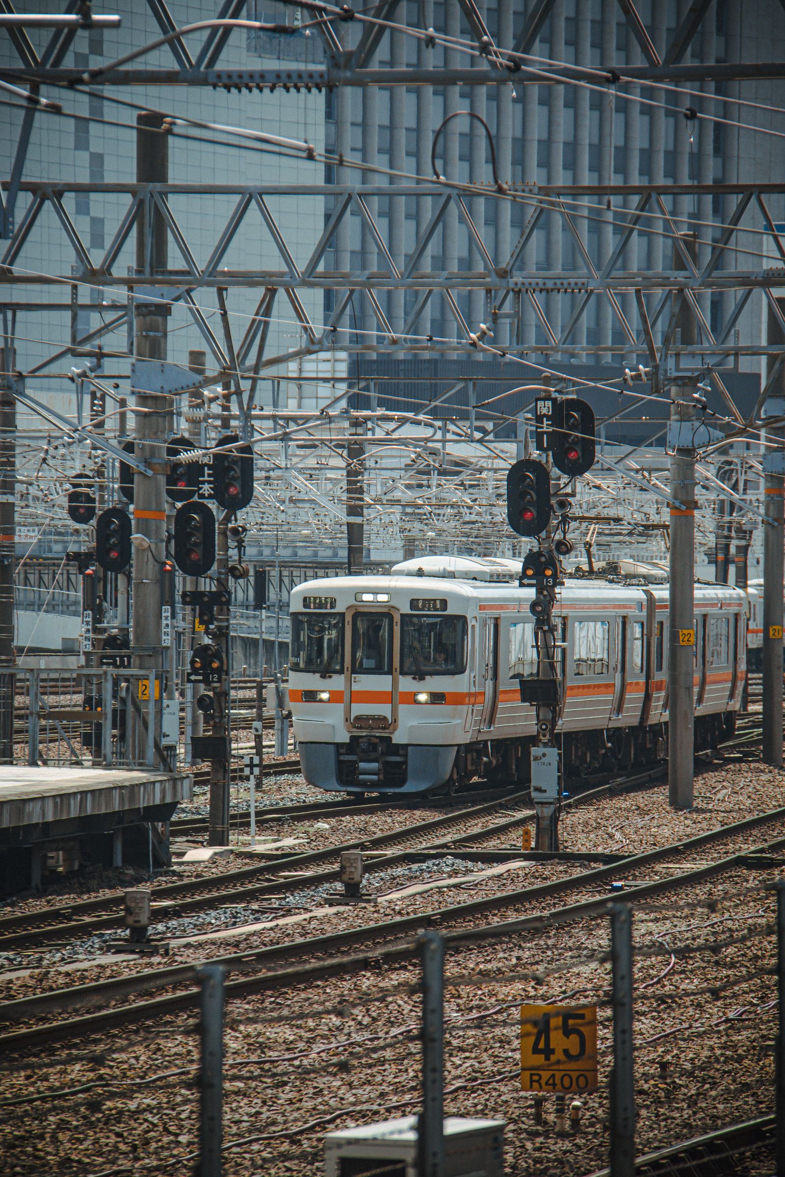 A Railway-Group Facility Manager — Automated Multi-Meter Management Across Large-Scale Commercial Facilities
